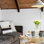 2 Bedroom Pet Friendly In