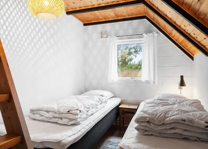 Ferienhaus 2 Bedroom Pet Friendly In